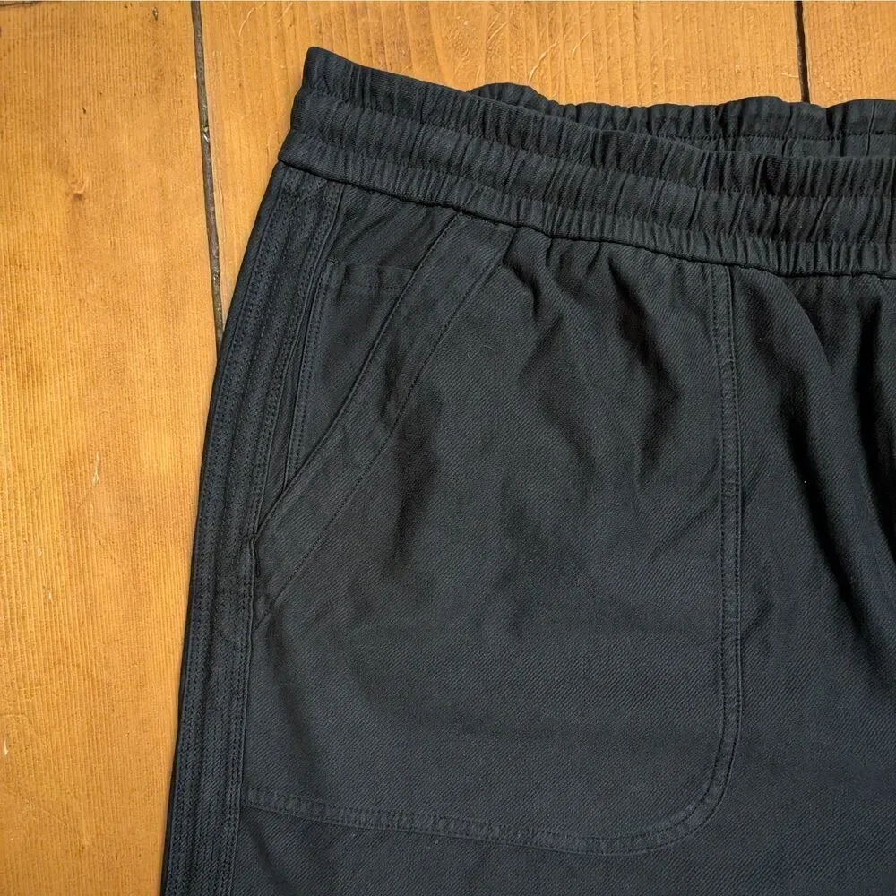 ATHLETA Women’s FARALLON Midi Short Black Pull On Drawstring Stretch sze 26 NWT